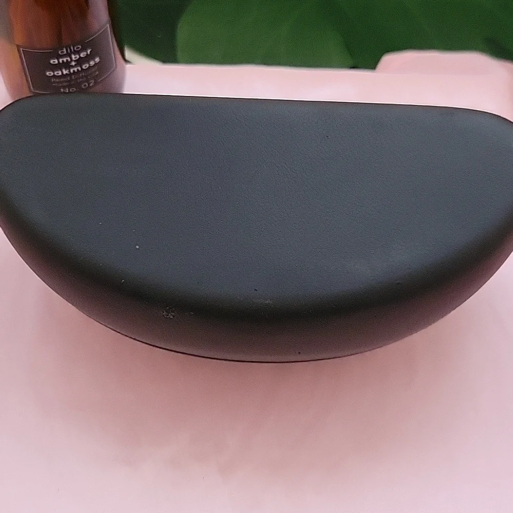 ✨️LANCETTI✨️ Vintage Women's Edgy Yet Sophisticated Sunglasses✨️ - Picture 8 of 8